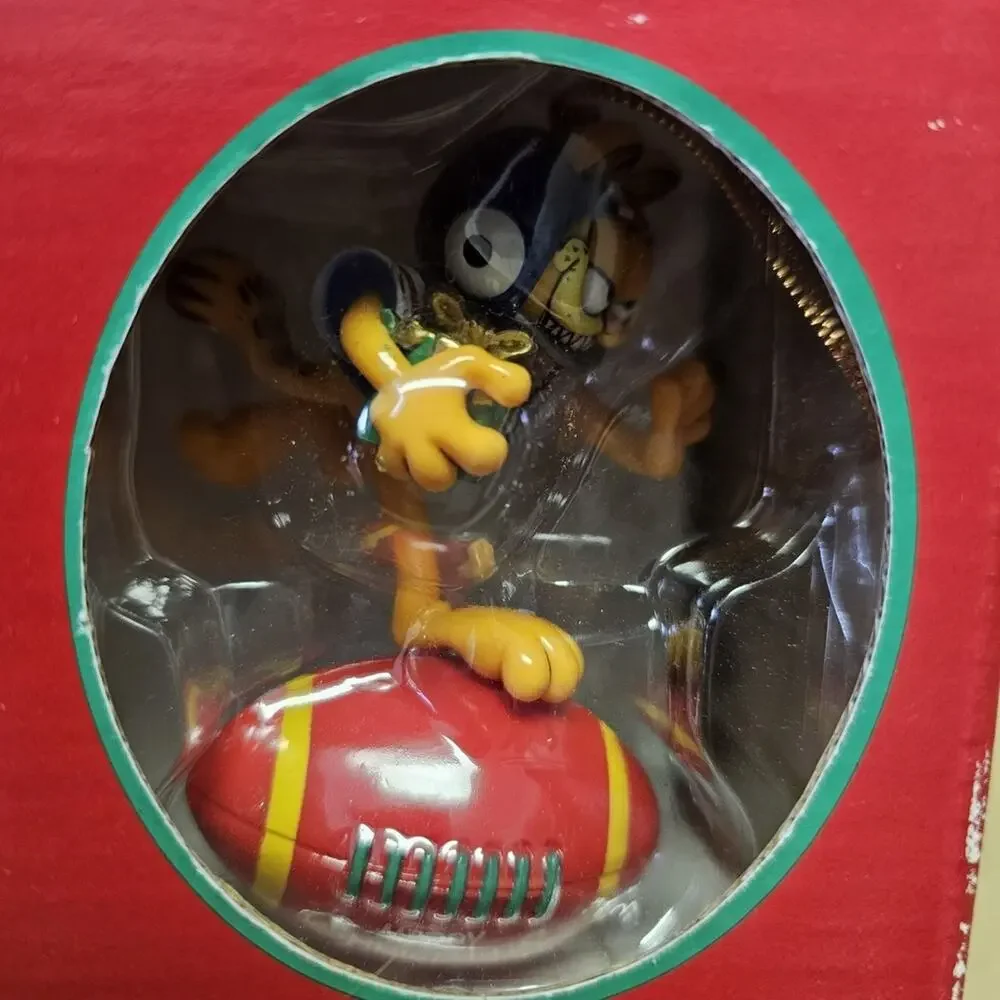 Garfield Mug And Ornament New In Box Lot